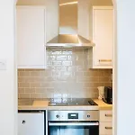 Homely 1 Bedroom In Centre With River View *