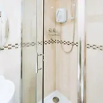 Homely 1 Bedroom In Centre With River View Apartment