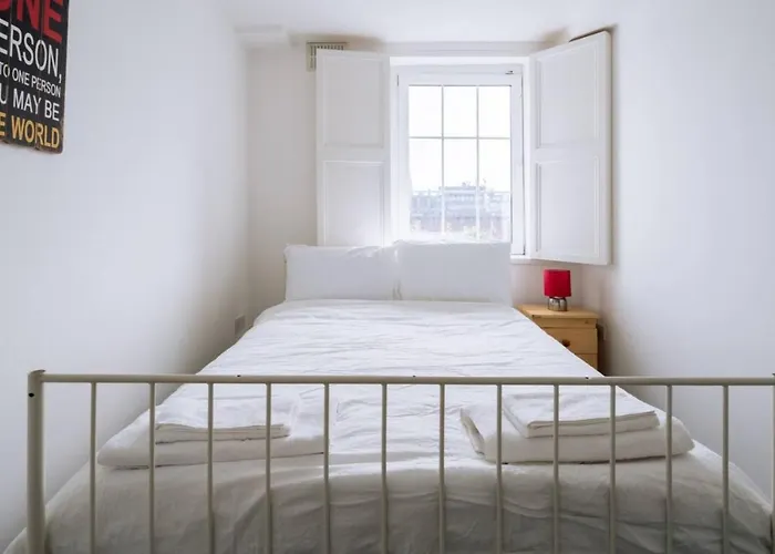Apartman Homely 1 Bedroom In Centre With River View *