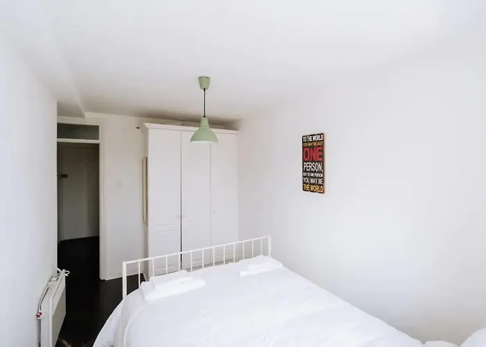 Homely 1 Bedroom In Centre With River View Apartman Dublin